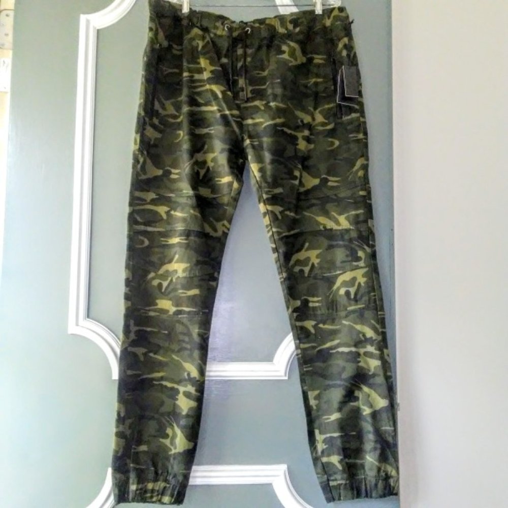 Free Planet Men's Camouflage Big and Tall Pants